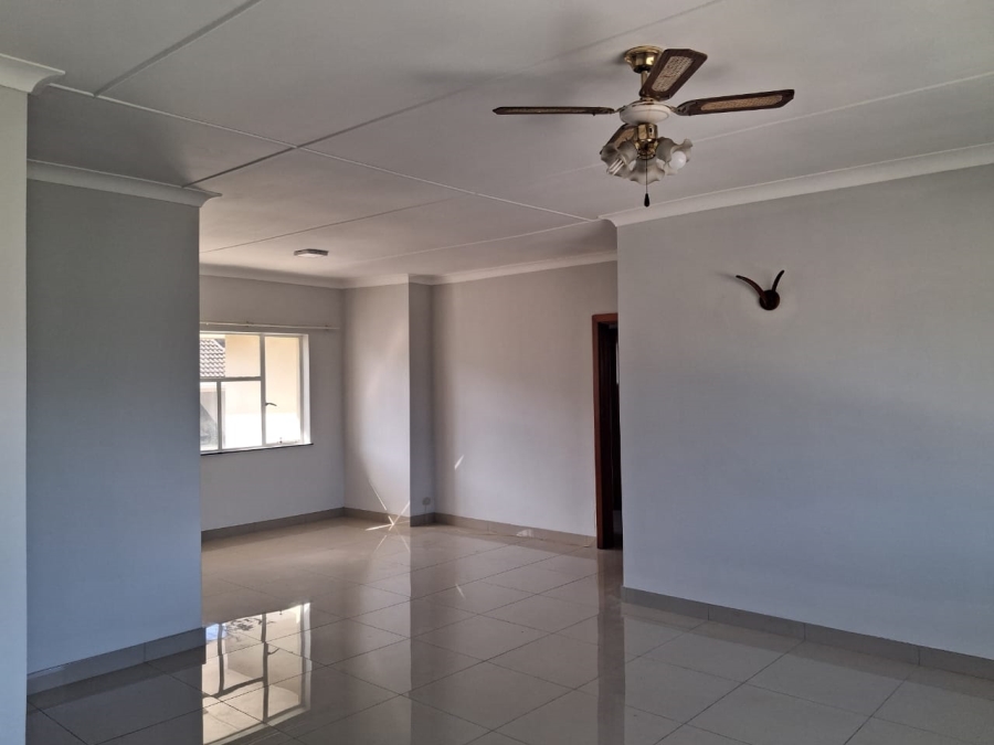 To Let 2 Bedroom Property for Rent in Southernwood Eastern Cape